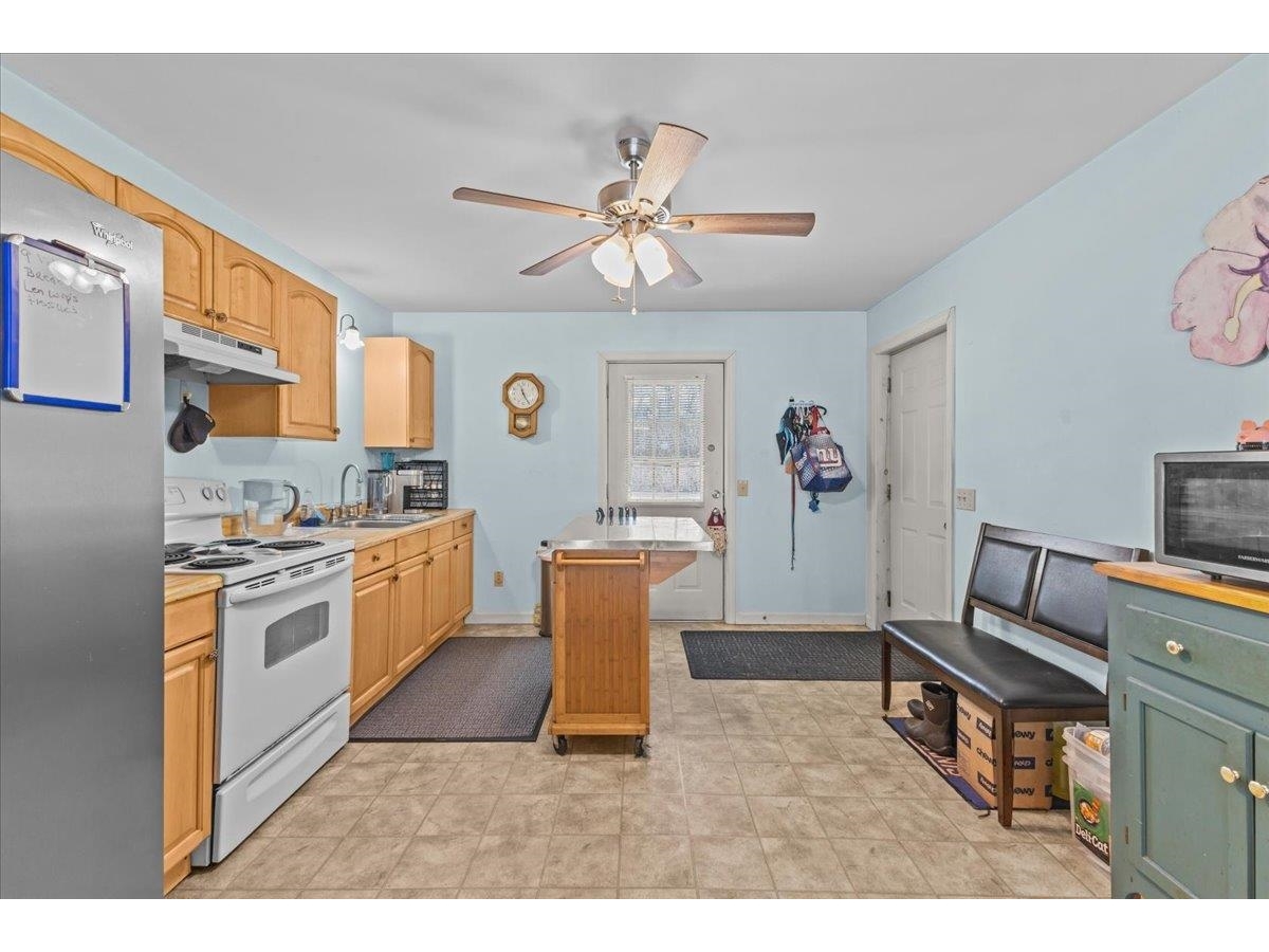 9 outback Road, Unit 4