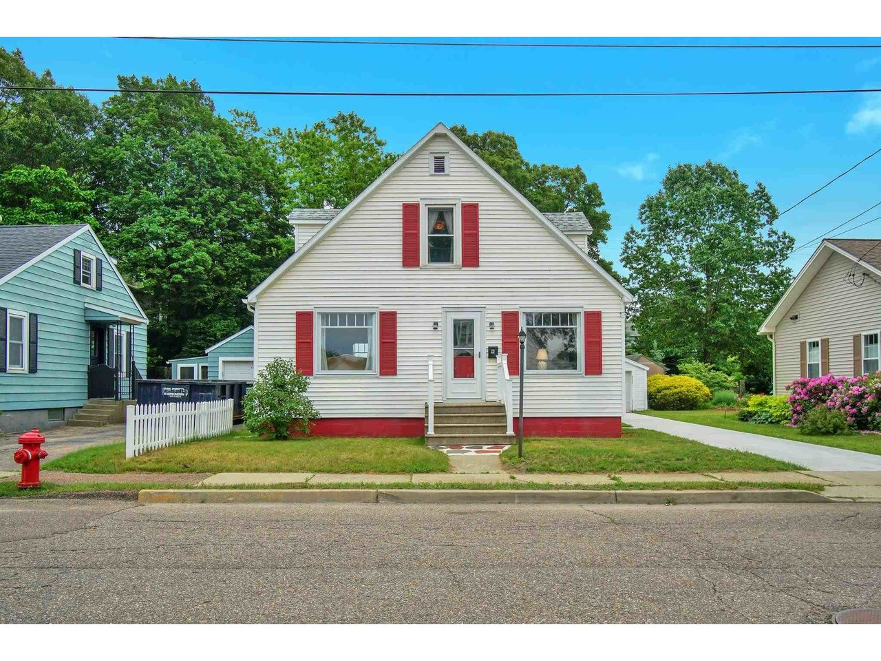 9 Roland Court