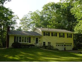 9 Rustic Dr