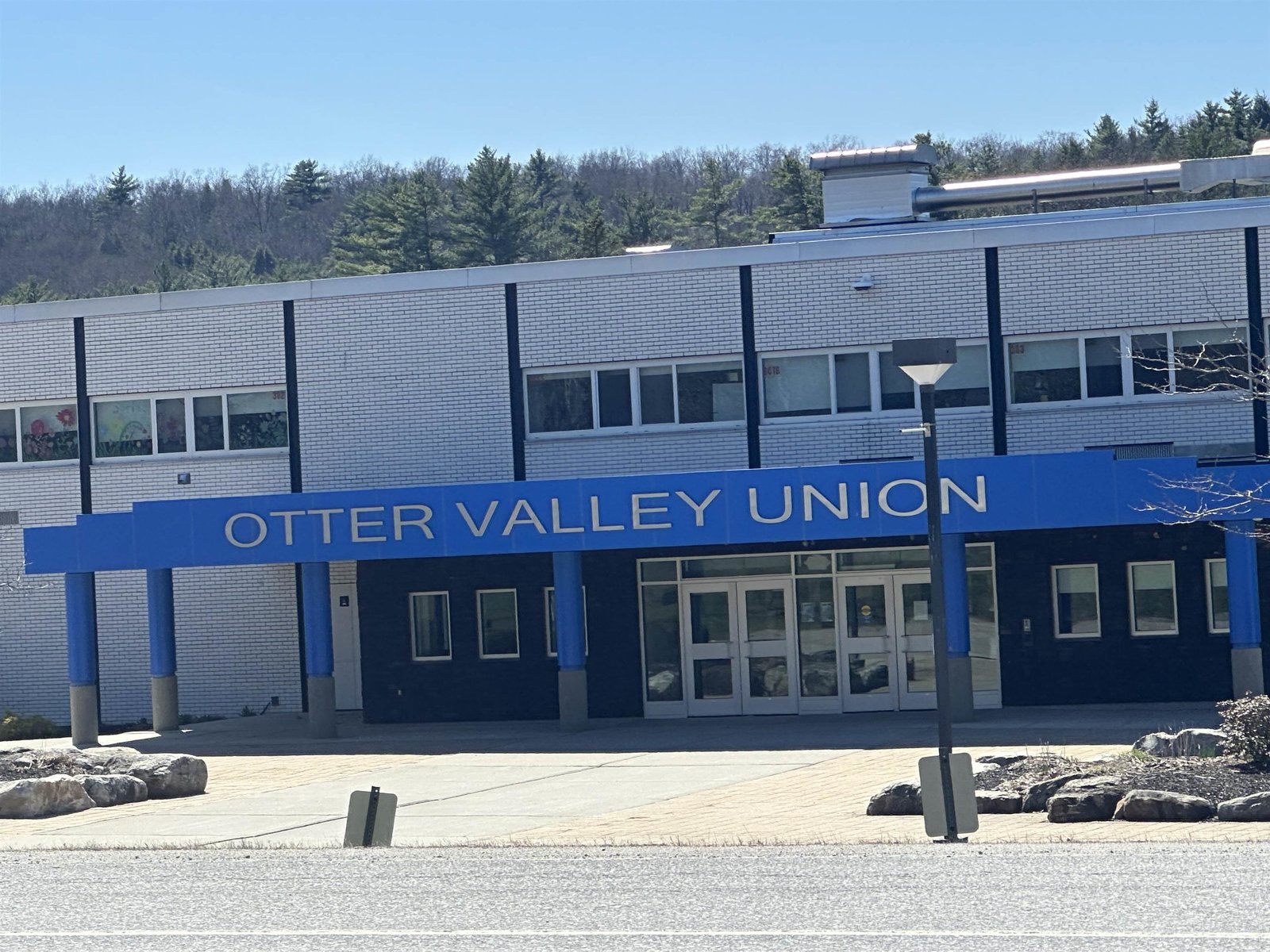 Walking distance to Otter Valley High School