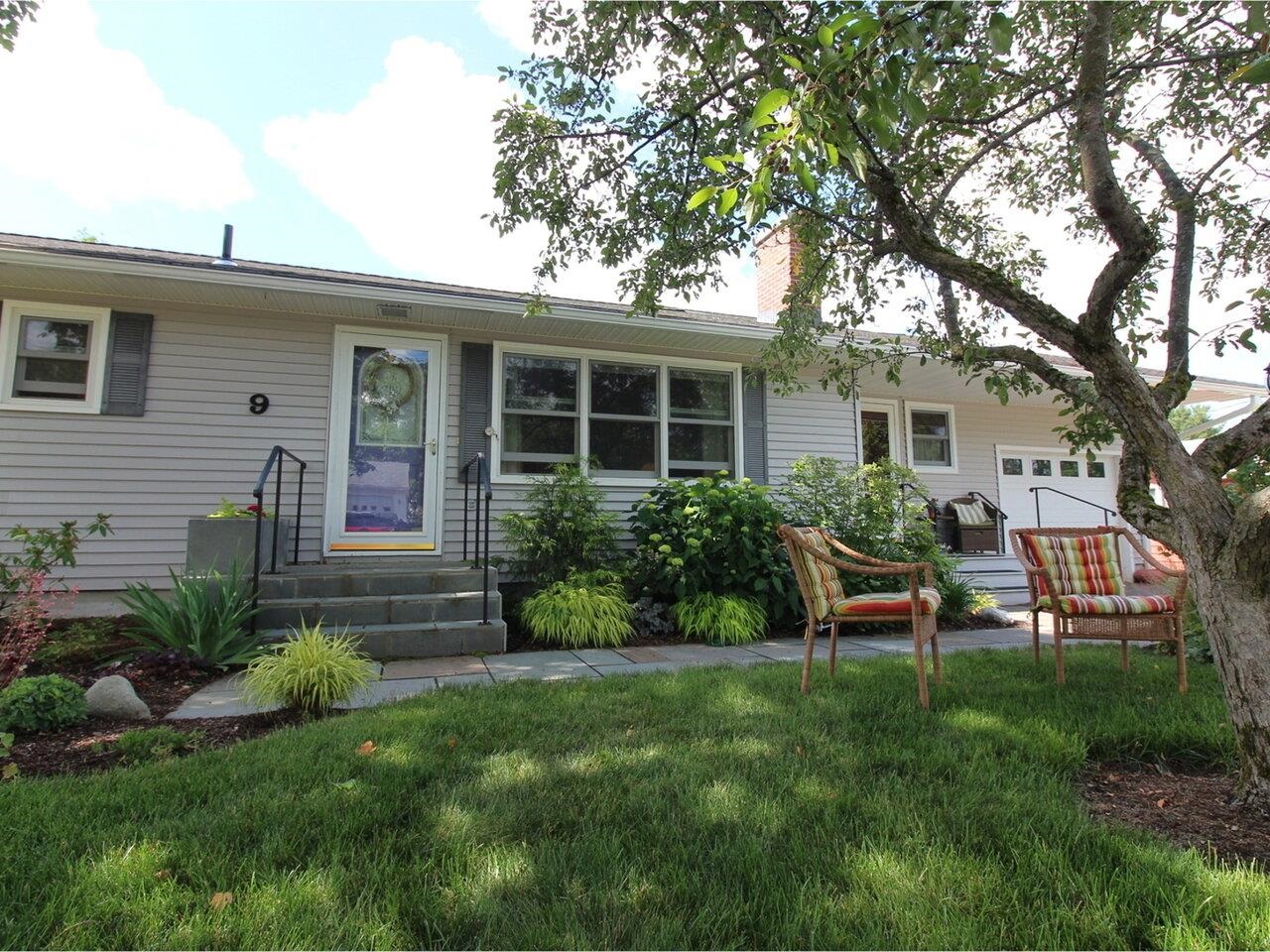 9 South Hill Drive