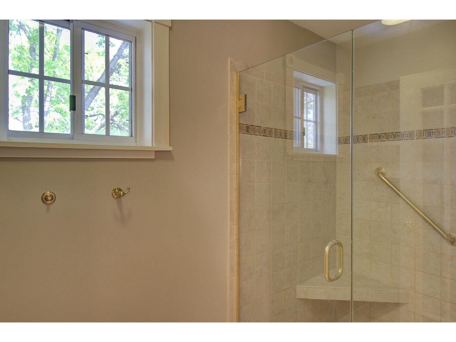 9 Southwind Drive, Unit 9