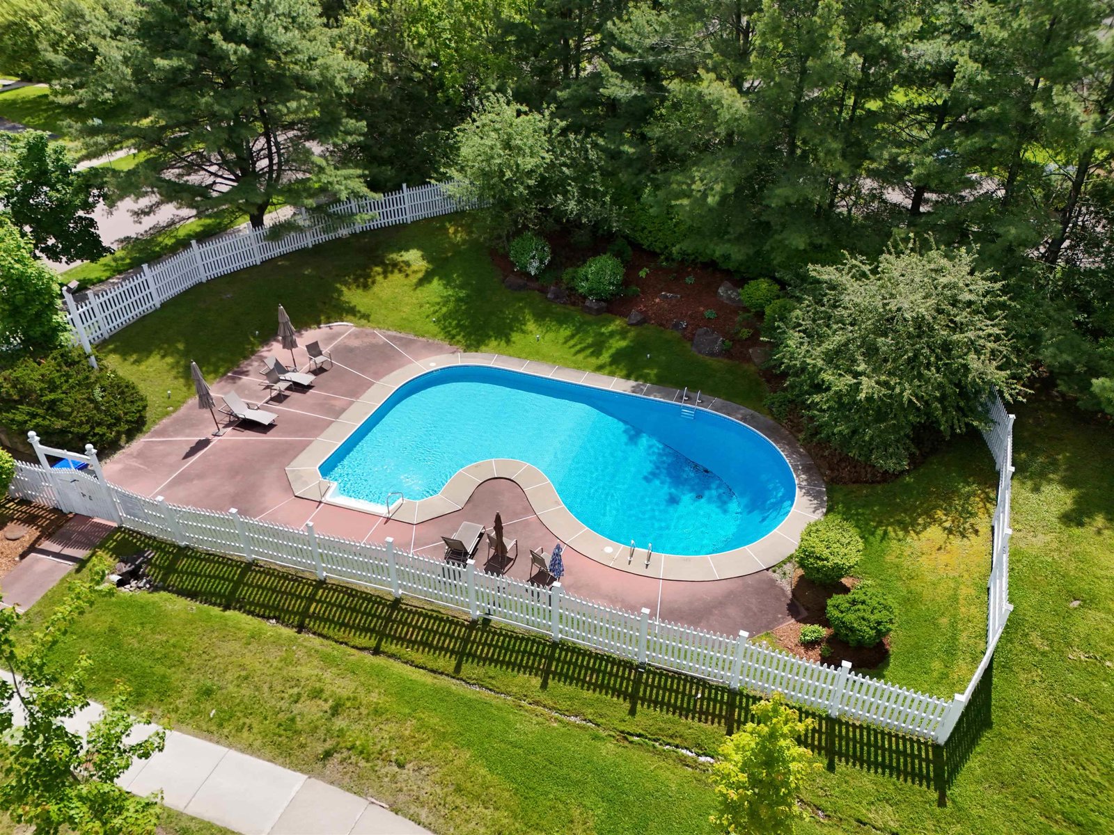 9 Southwind Drive, Unit 9