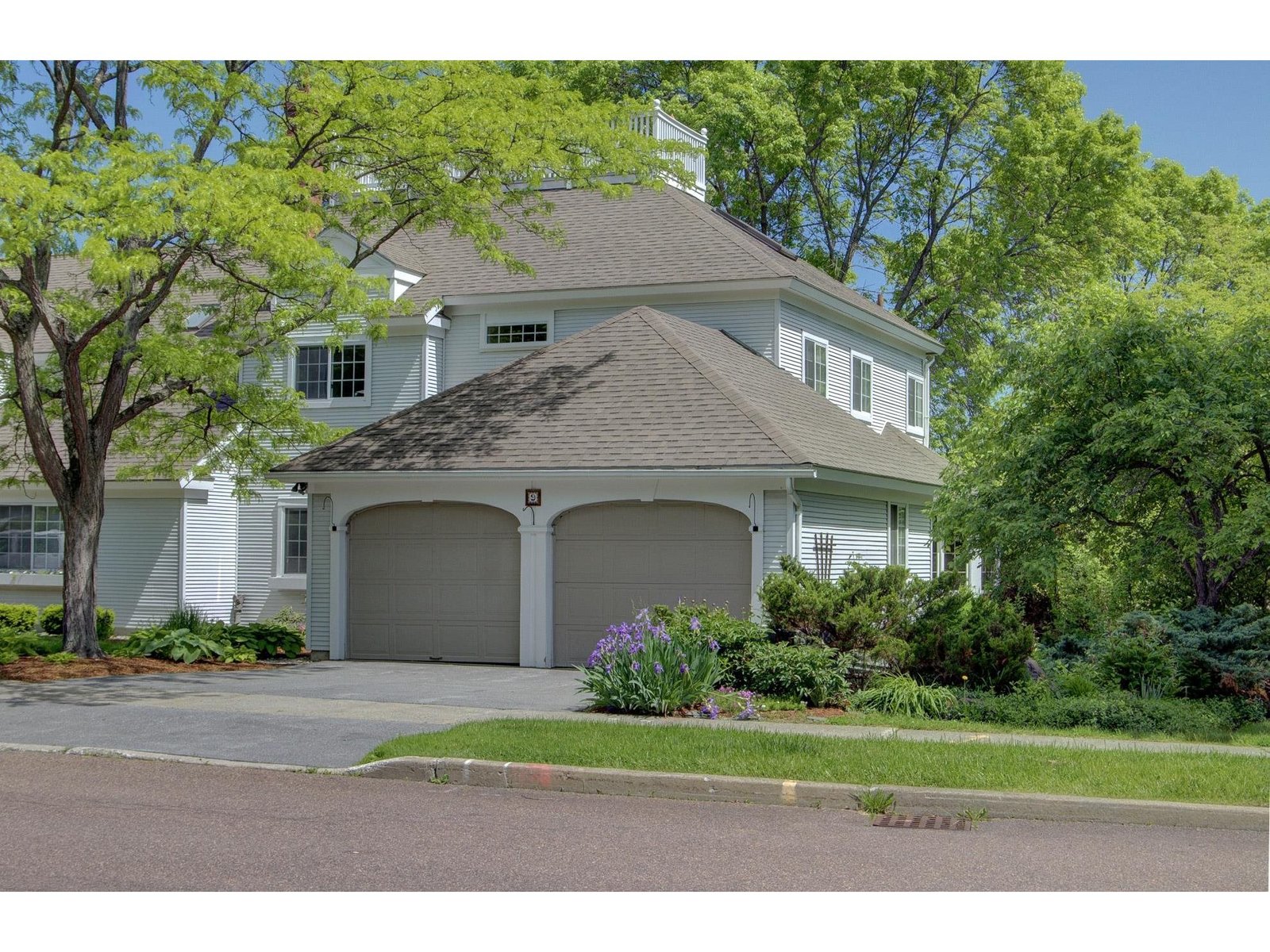 9 Southwind Drive, Unit 9