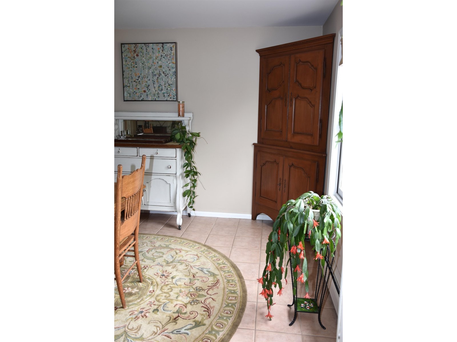9 Strawberry Lane