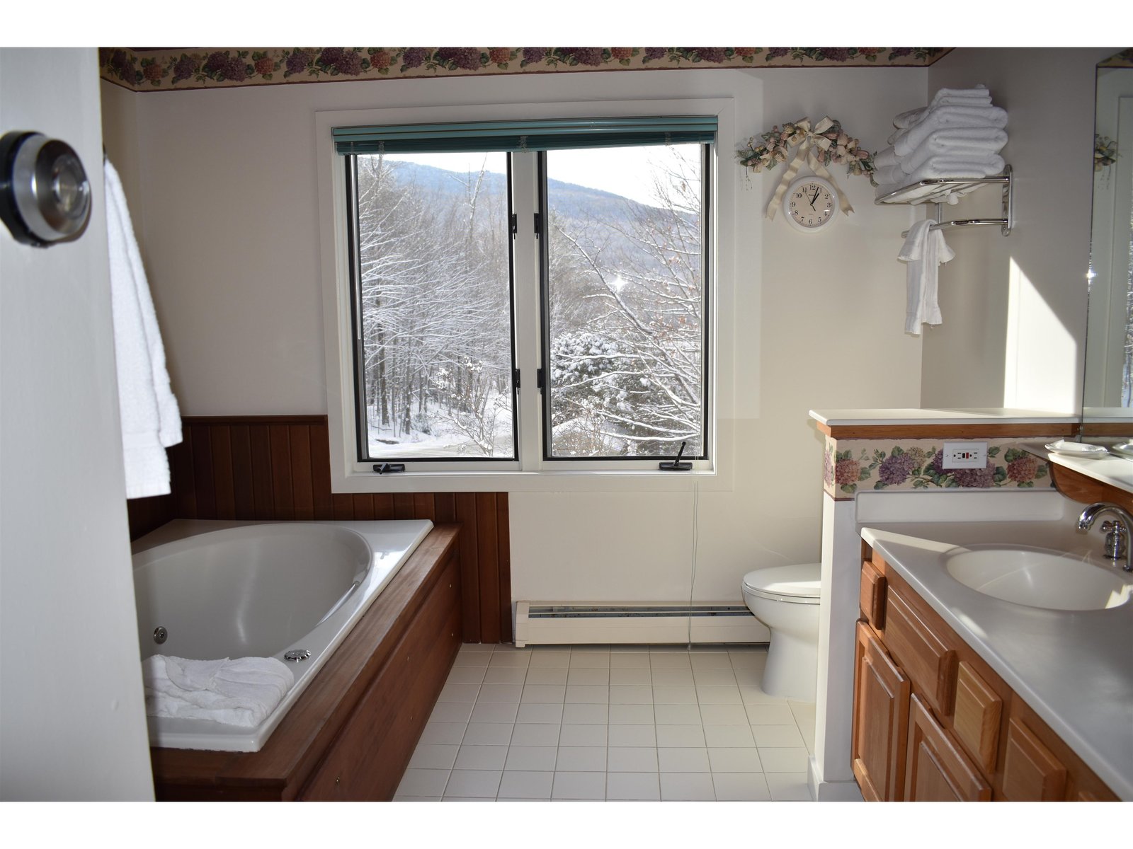 9 Trailside Executive 9, Unit 9