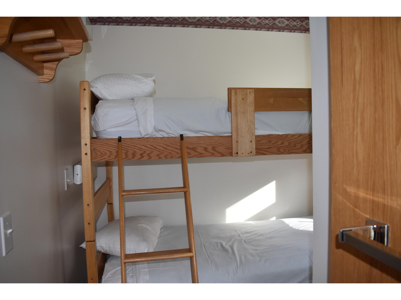 9 Trailside Executive 9, Unit 9