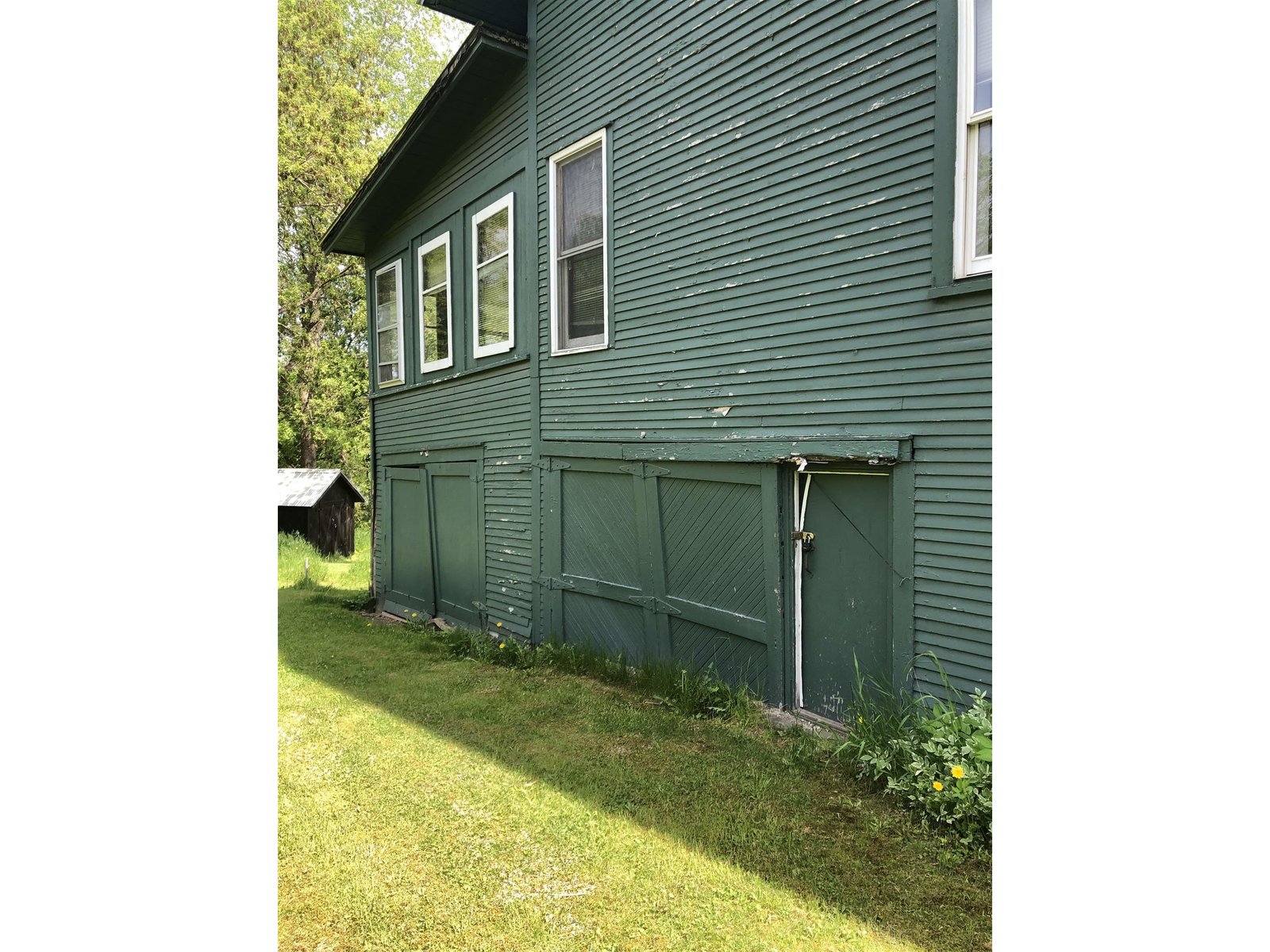9 Troy Street