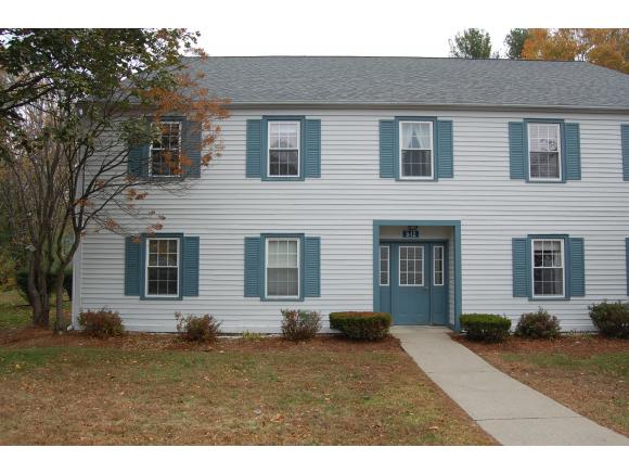 9 Twin Oaks Terrace, Unit 9