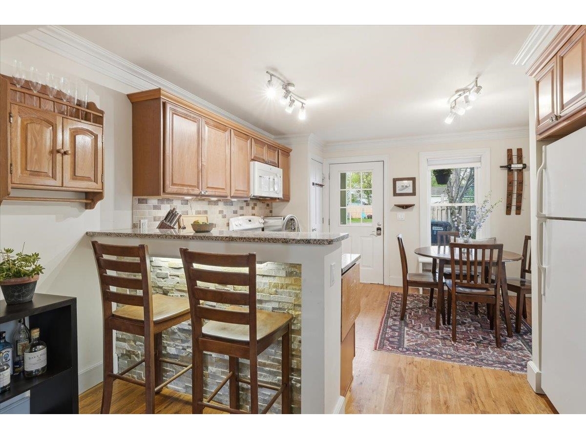 9 West Street, Unit B