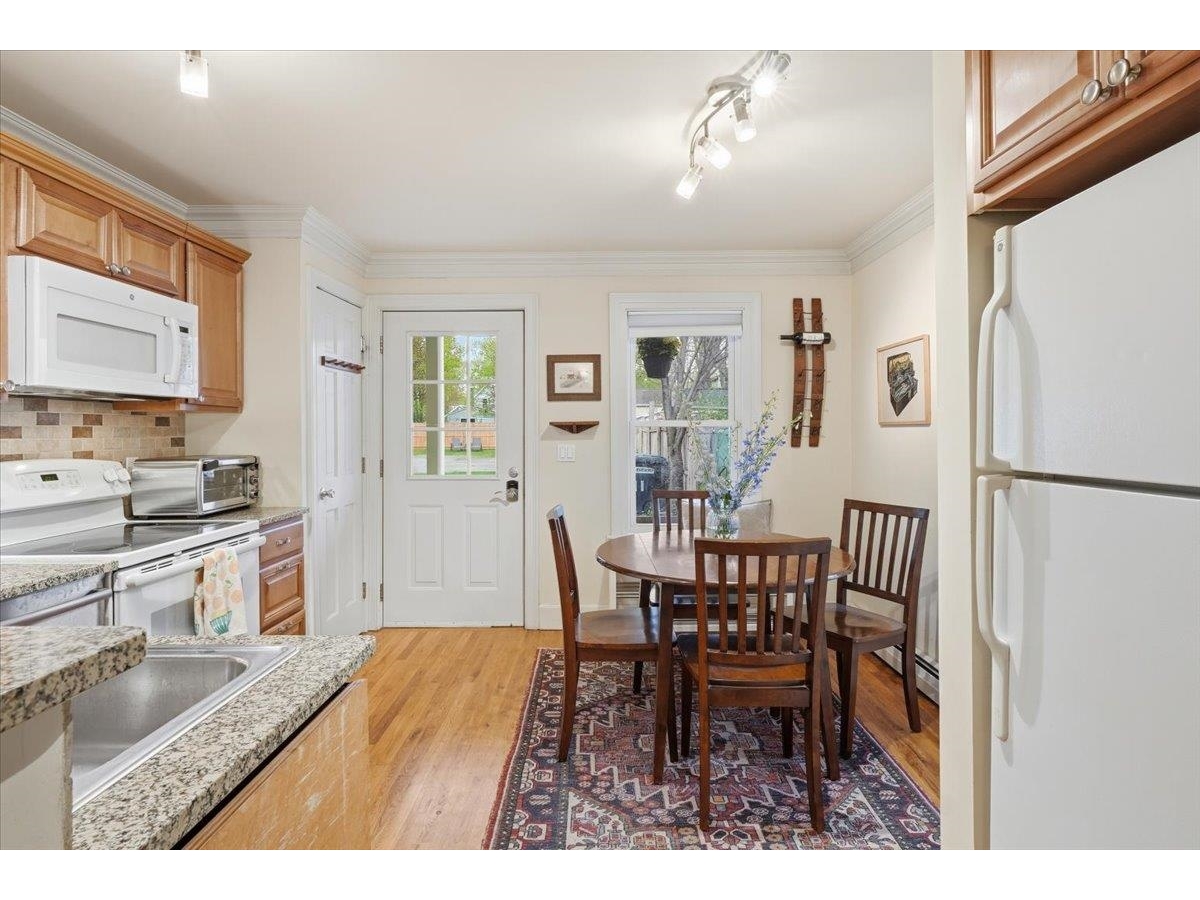 9 West Street, Unit B