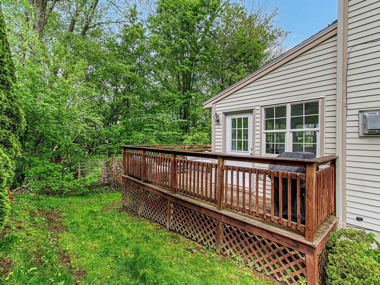 9 White Lilac Way