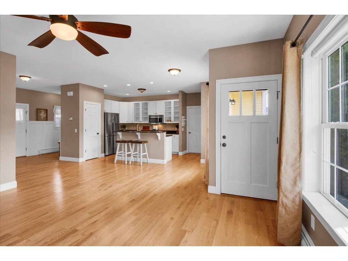 Living/Kitchen