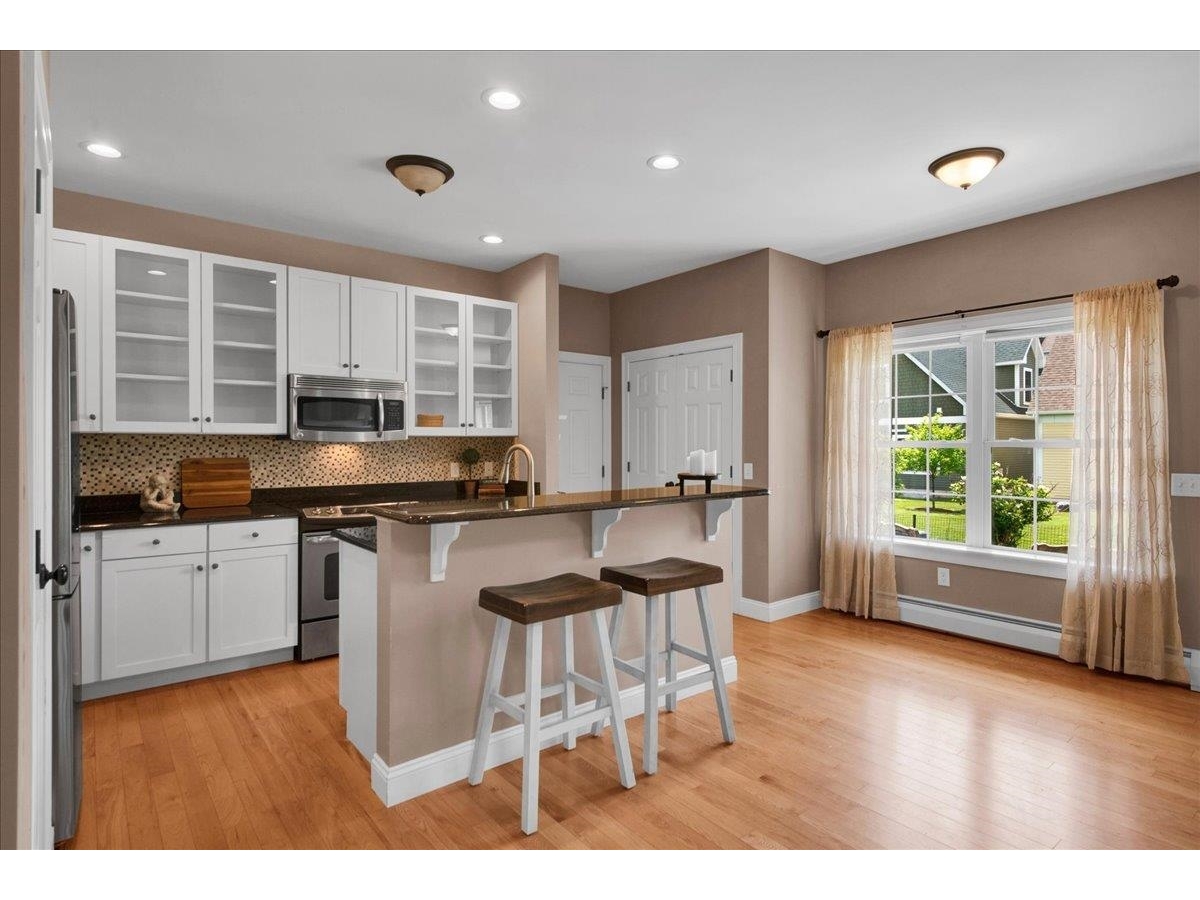 Living/Kitchen