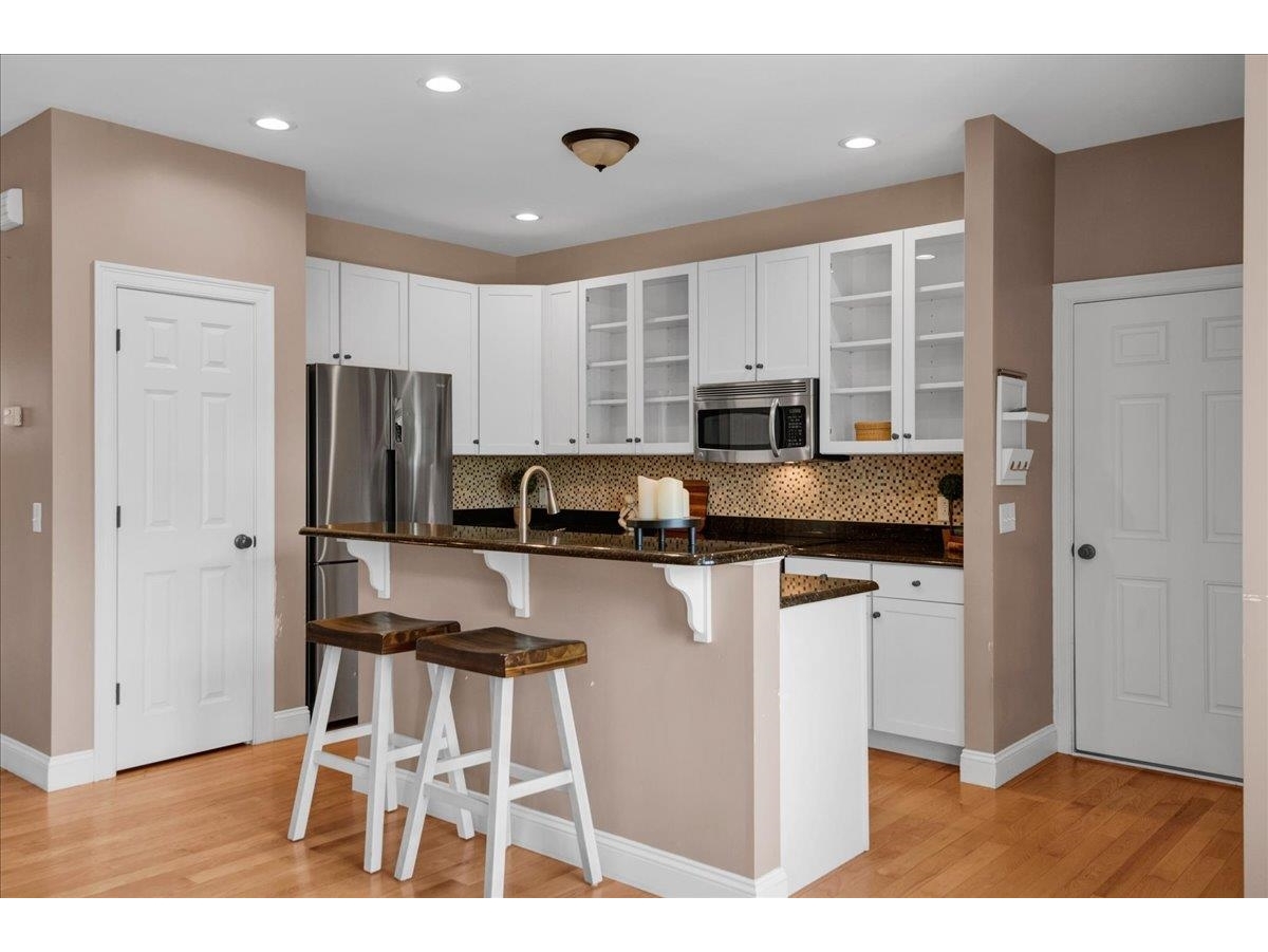 Living/Kitchen