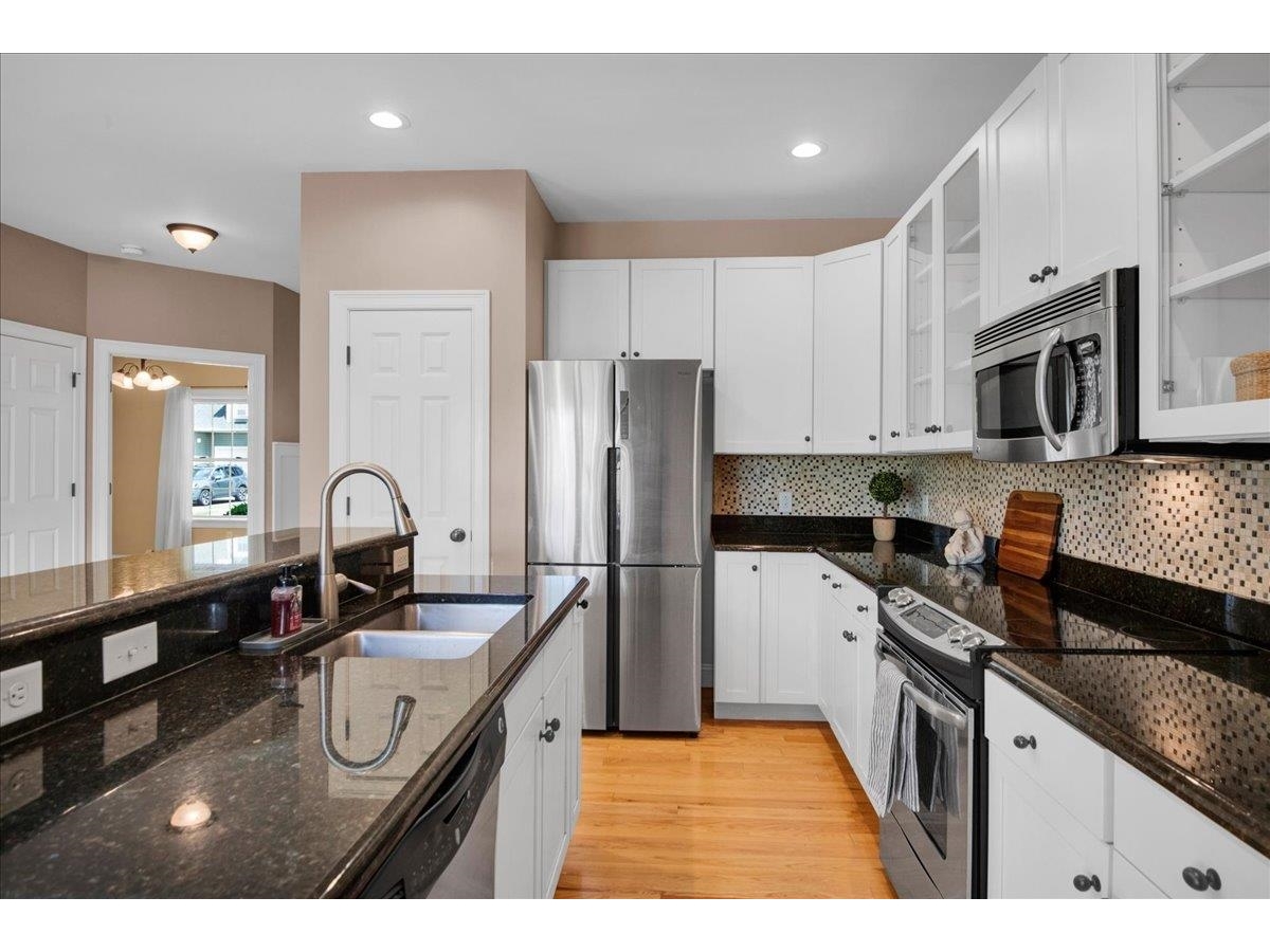Living/Kitchen