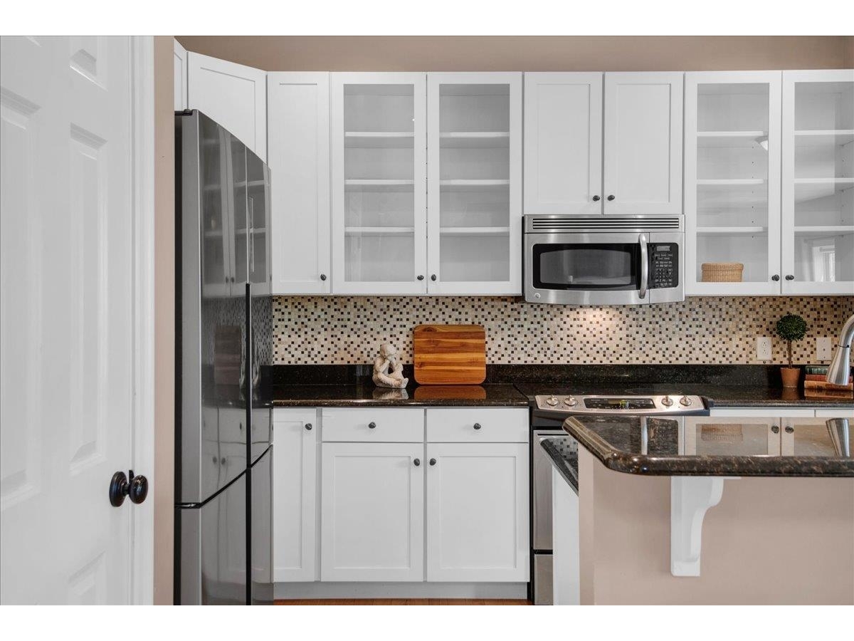 Living/Kitchen