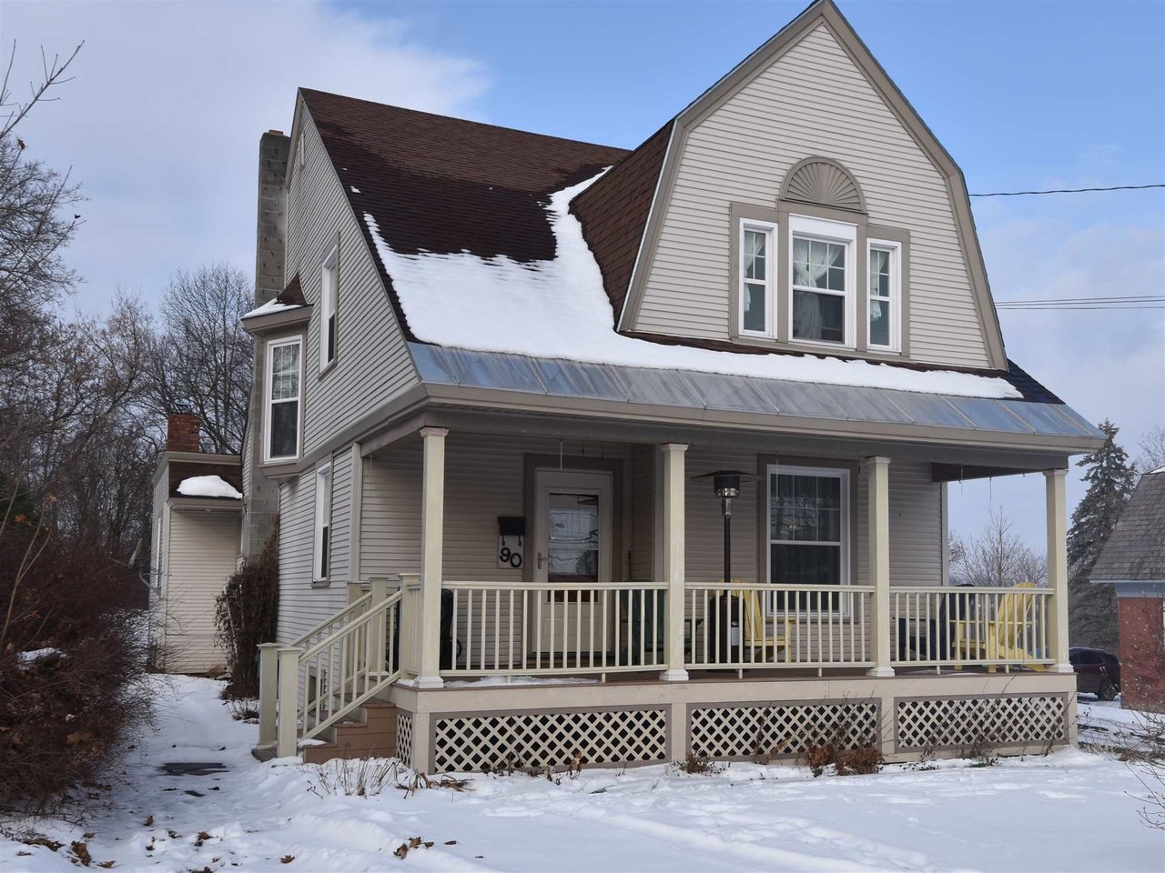 90 Main Street