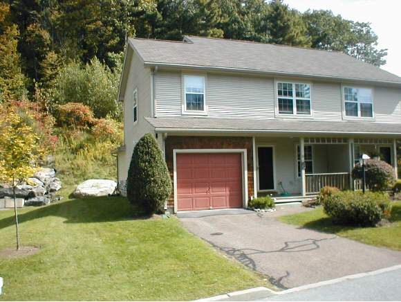 90 Rita Rd