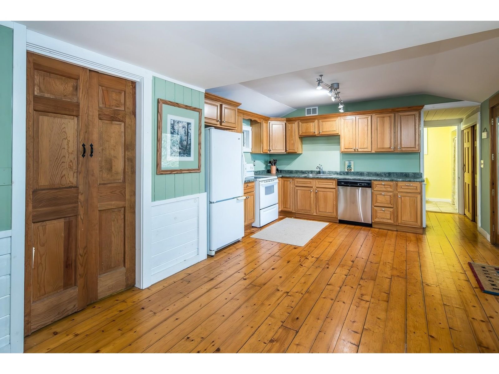 Open Concept Kitchen/Dining Room