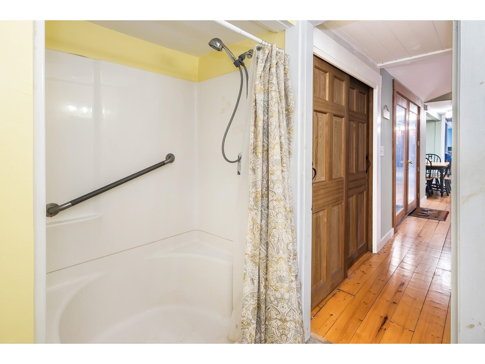 3/4 Bath