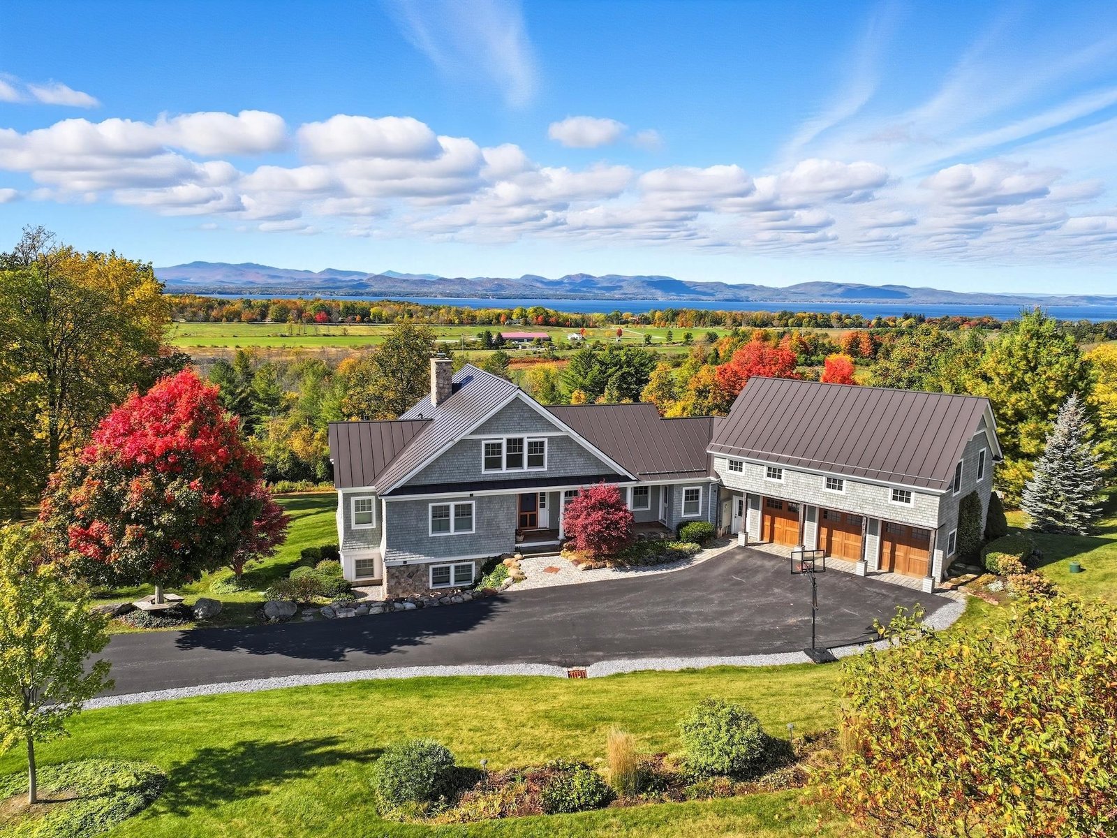 900 Crosswind Drive