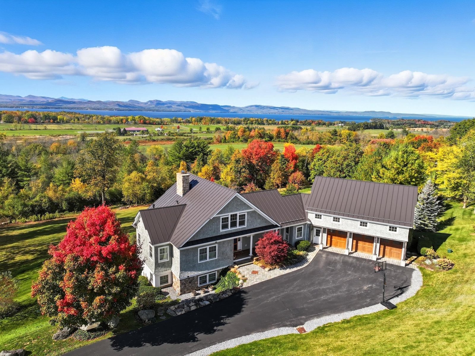 900 Crosswind Drive