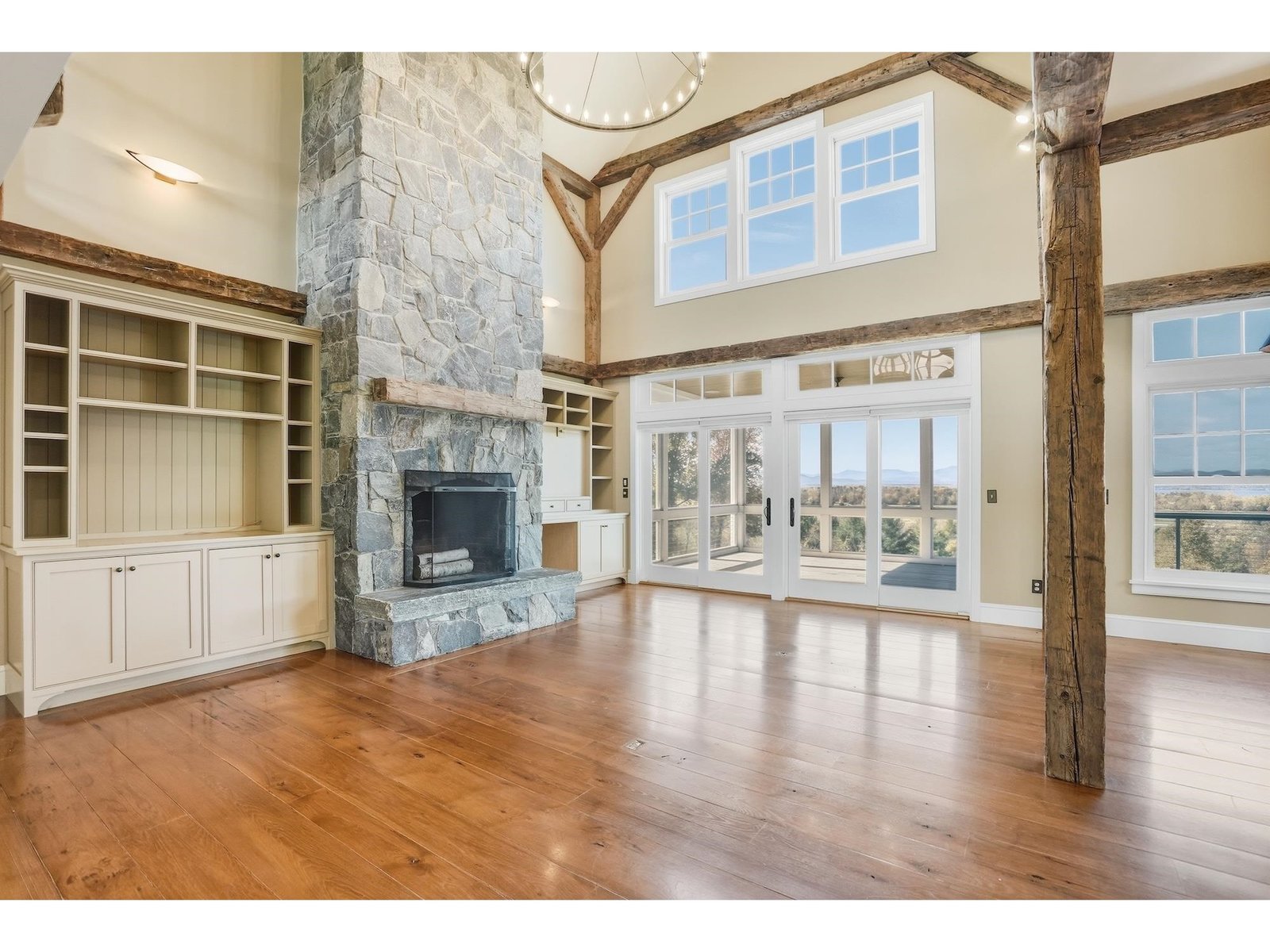 900 Crosswind Drive