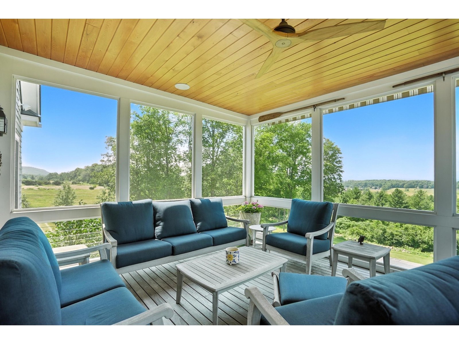 900 Crosswind Drive