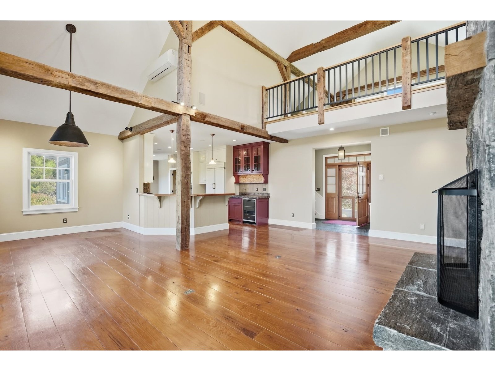 900 Crosswind Drive