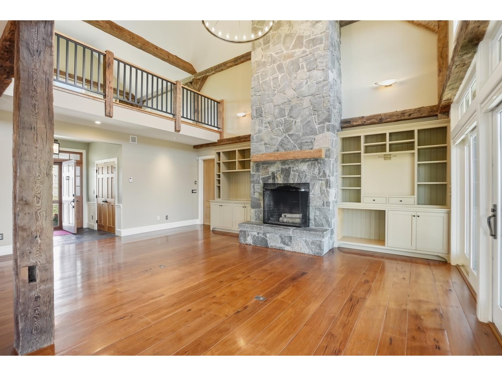 900 Crosswind Drive