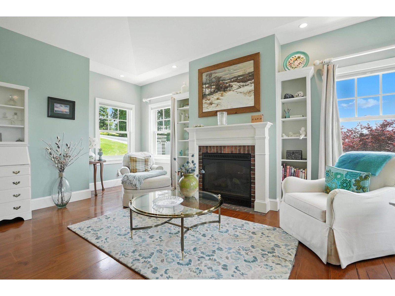 900 Crosswind Drive