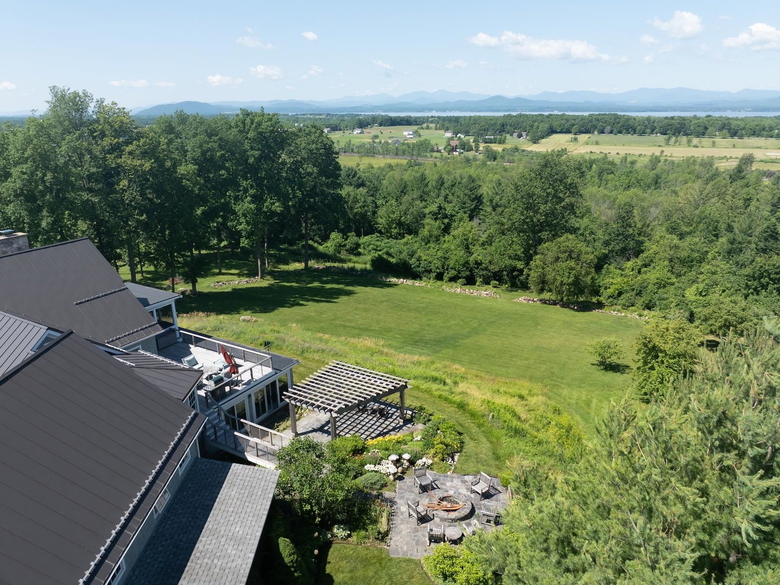 900 Crosswind Drive