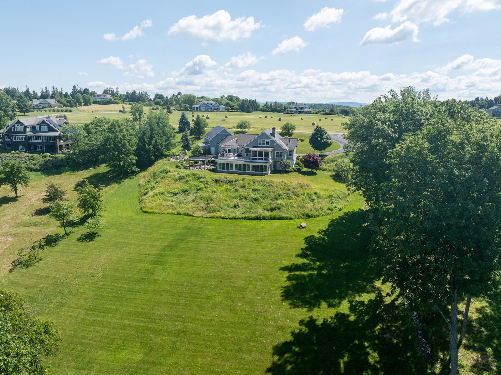 900 Crosswind Drive