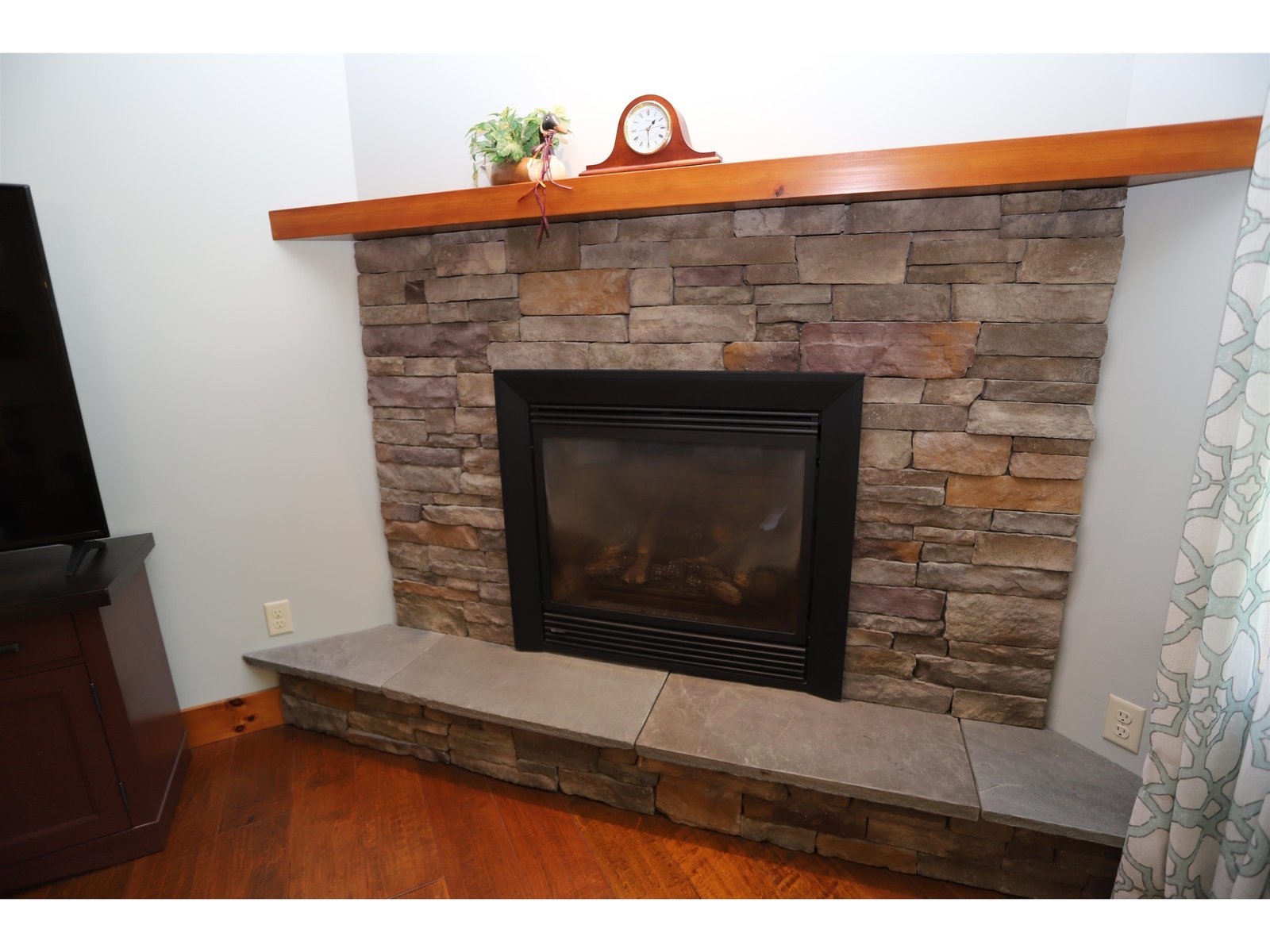 Fireplace - Gas
