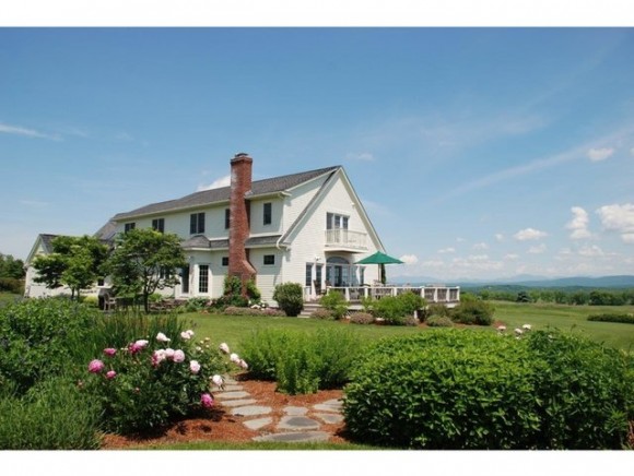 906 Ridgefield Road