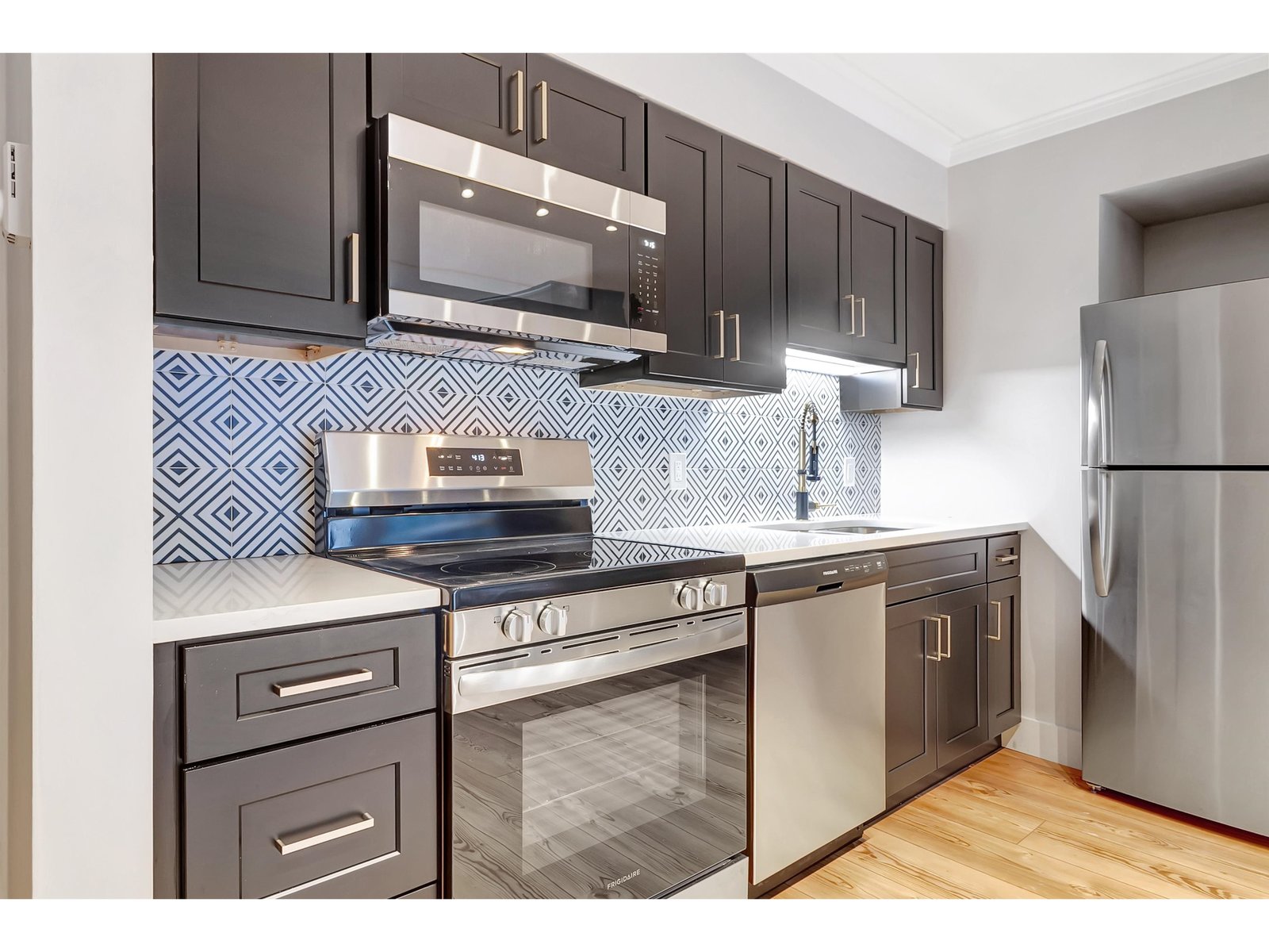 907 East Mountain Road, Unit G-3