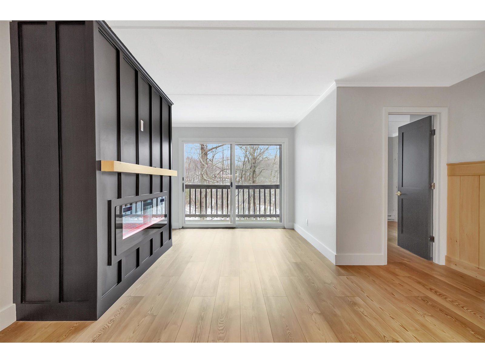 907 East Mountain Road, Unit G-3