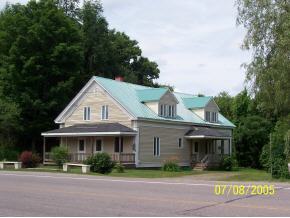 908 S Main ST