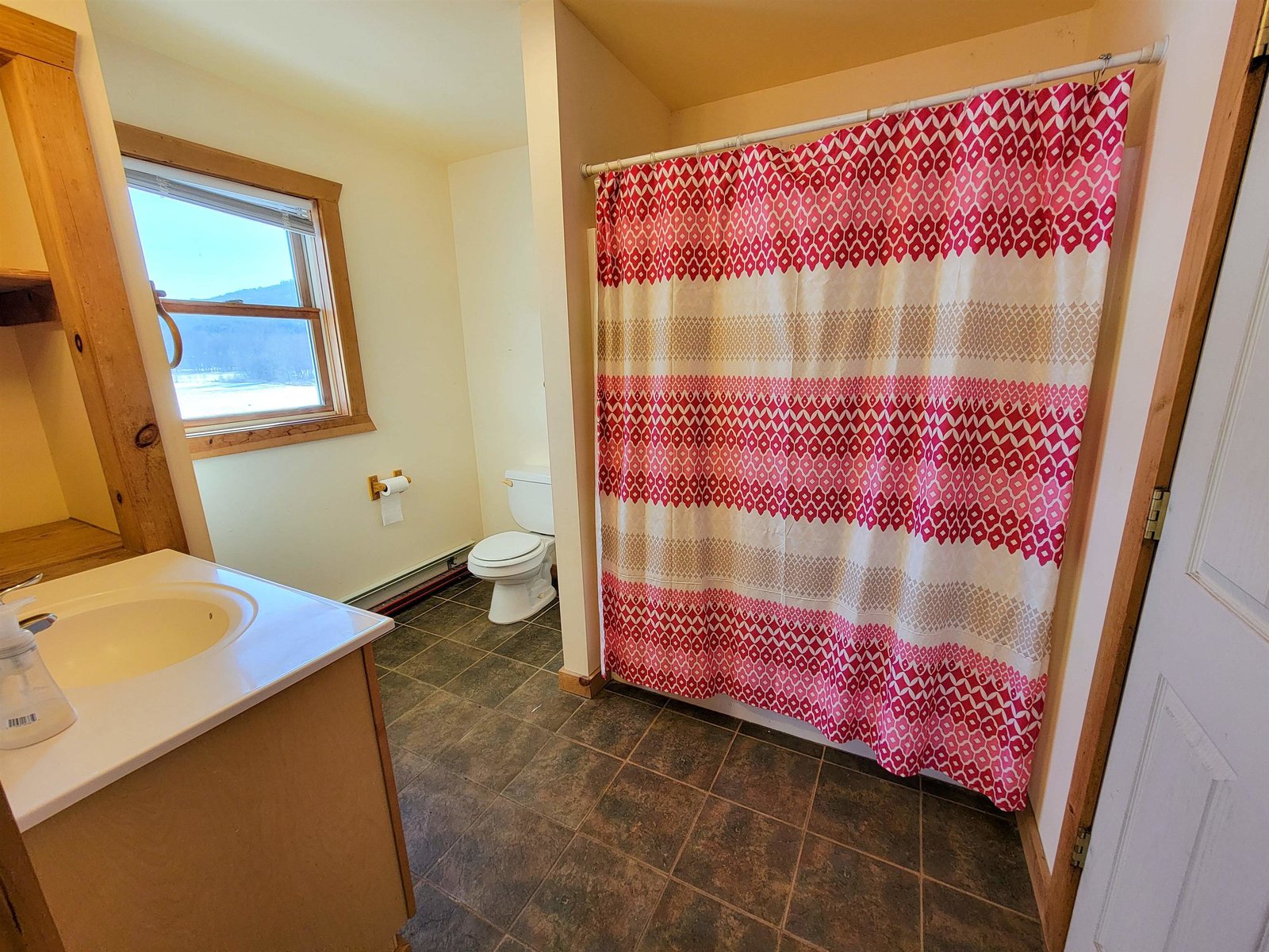 Full Bath - 1st Floor