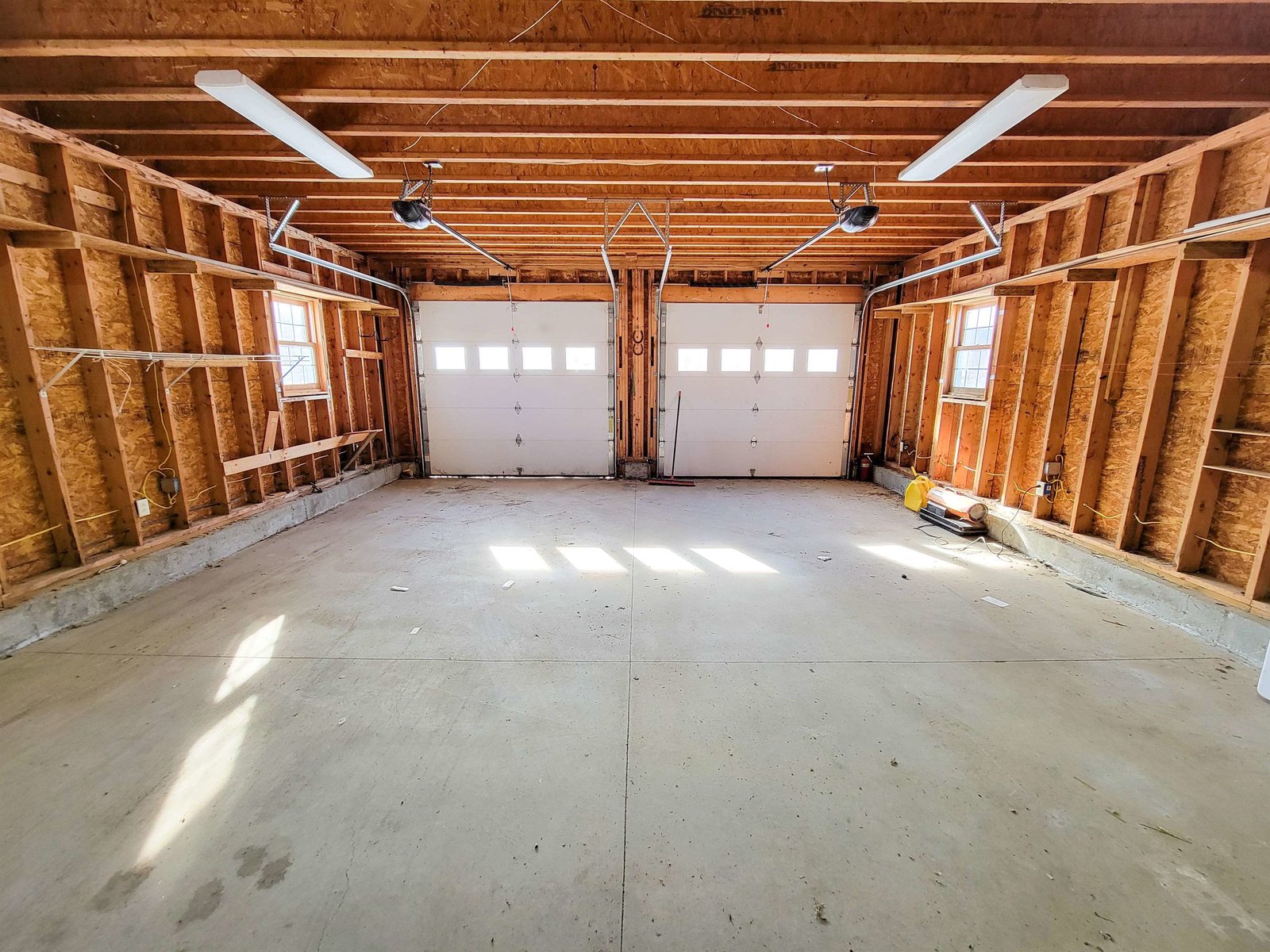 2 Car Garage