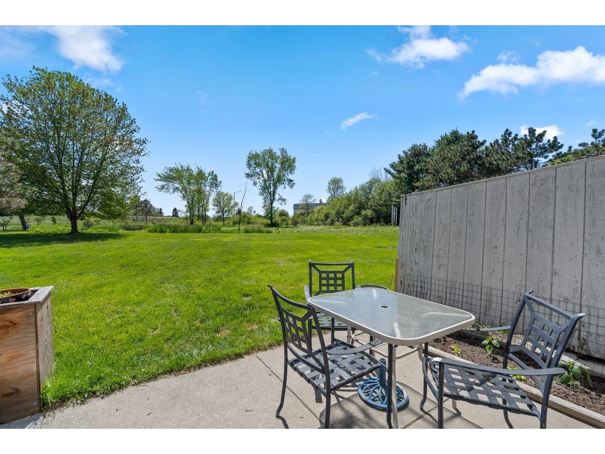 91 Saybrook Road