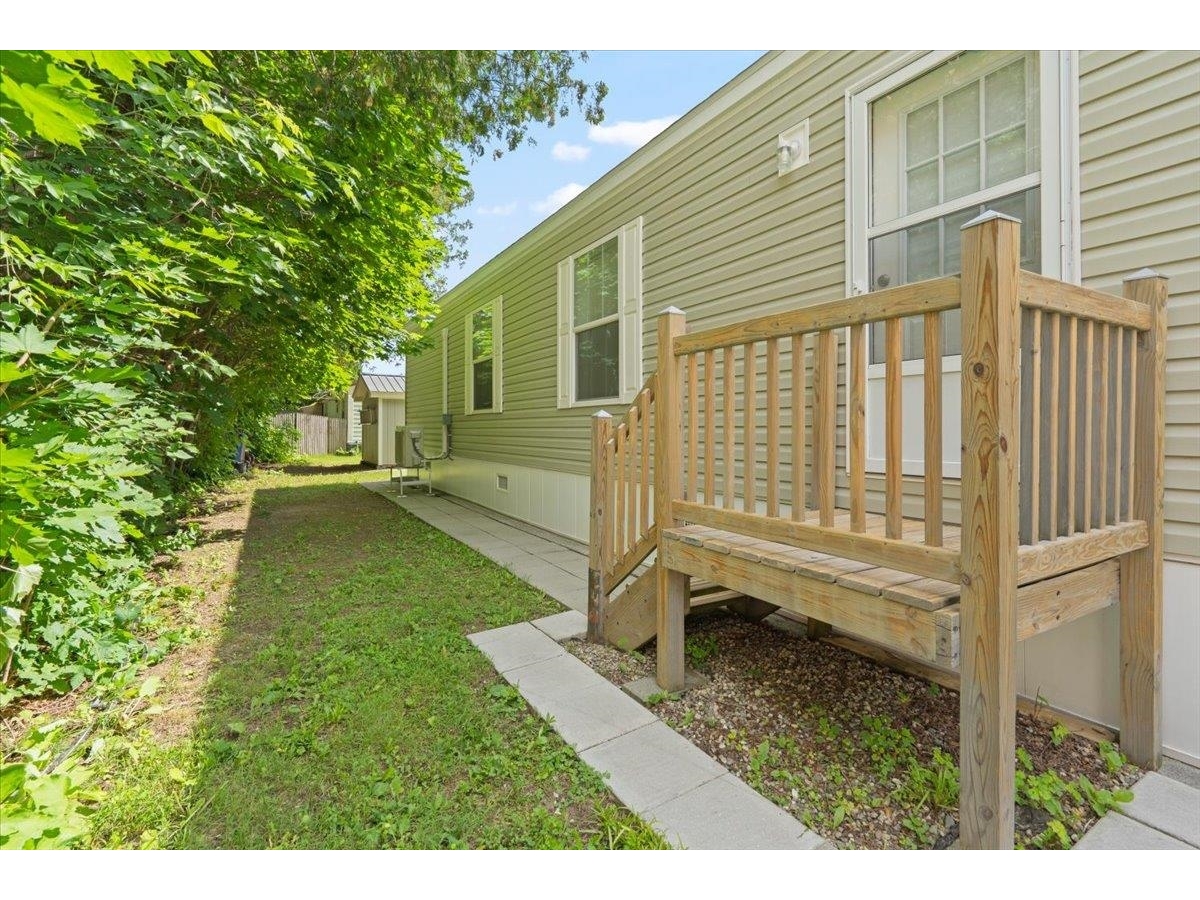 91 Shelburnewood Drive