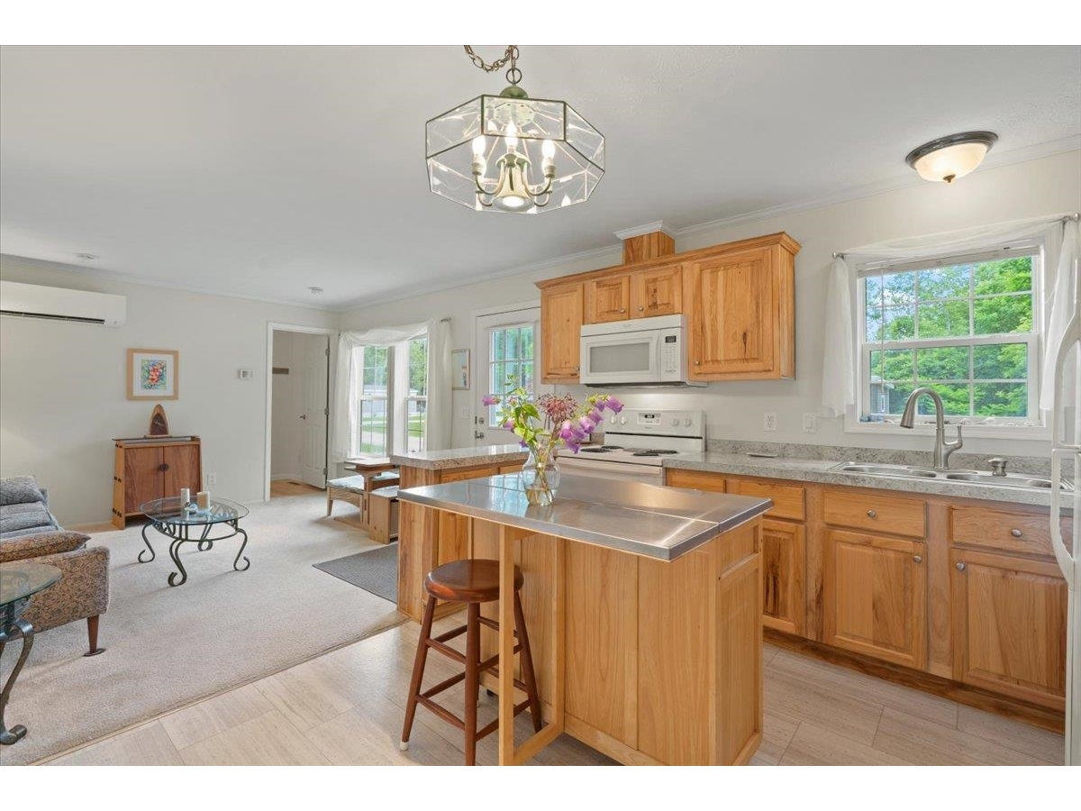 91 Shelburnewood Drive