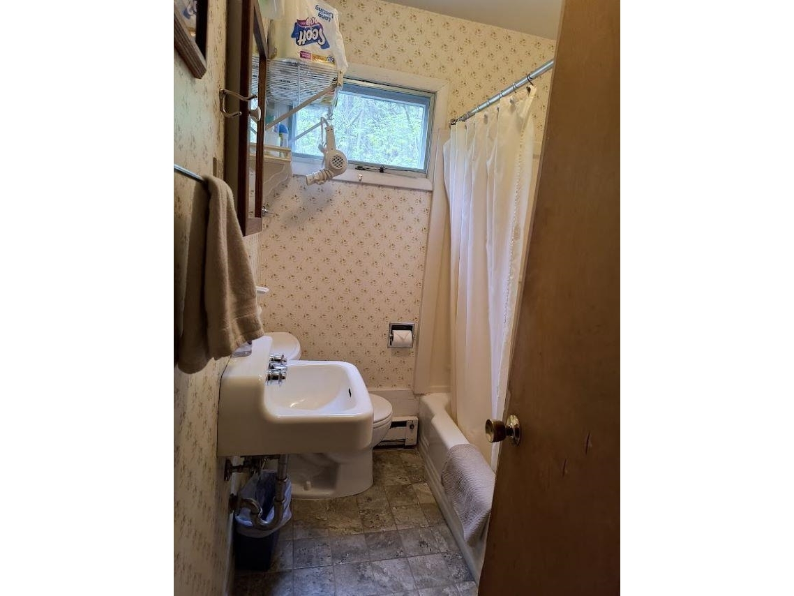 91 South Hollow Road