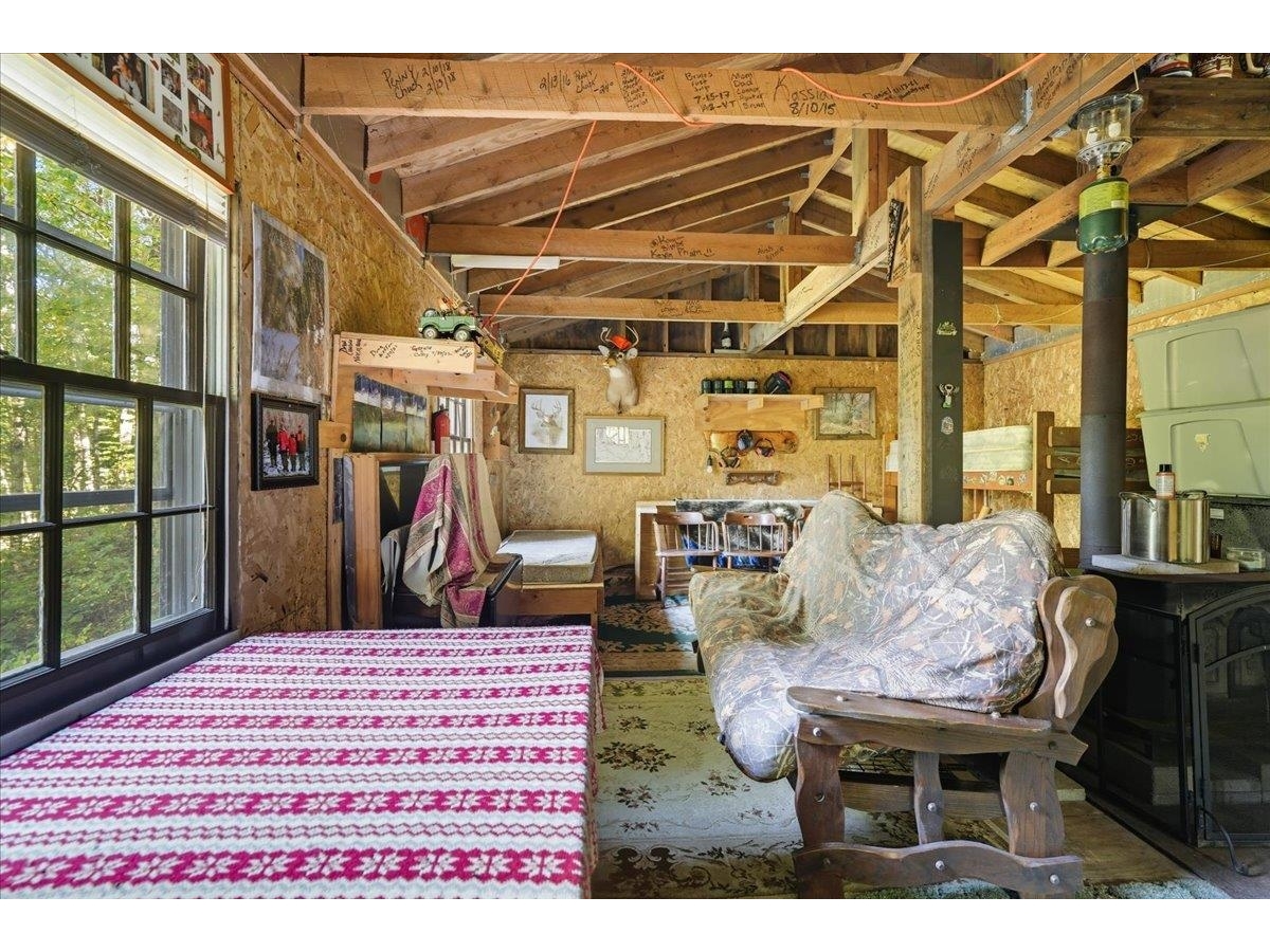 912 Deer Run Lane
