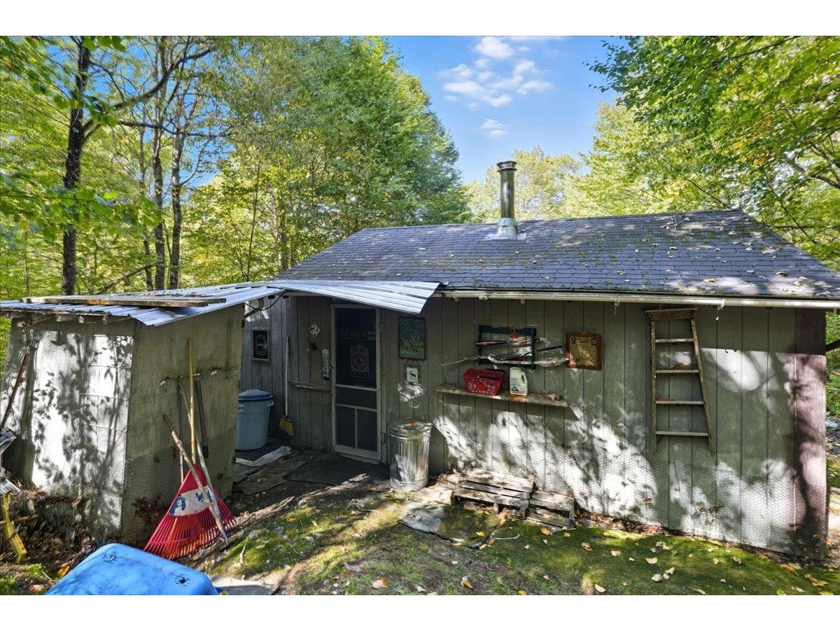 912 Deer Run Lane