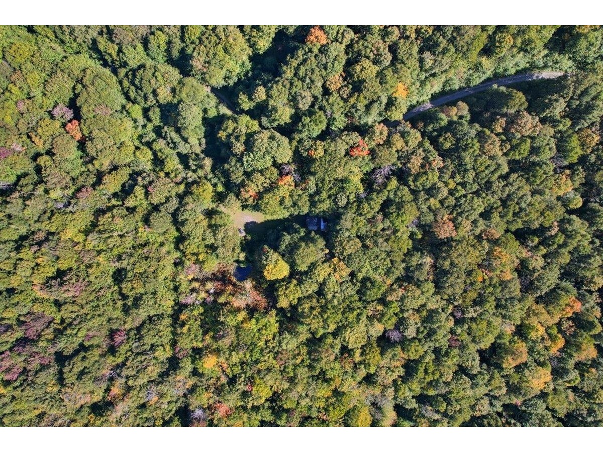 912 Deer Run Lane