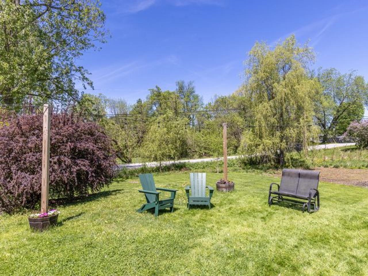 Backyard Entertaining Area