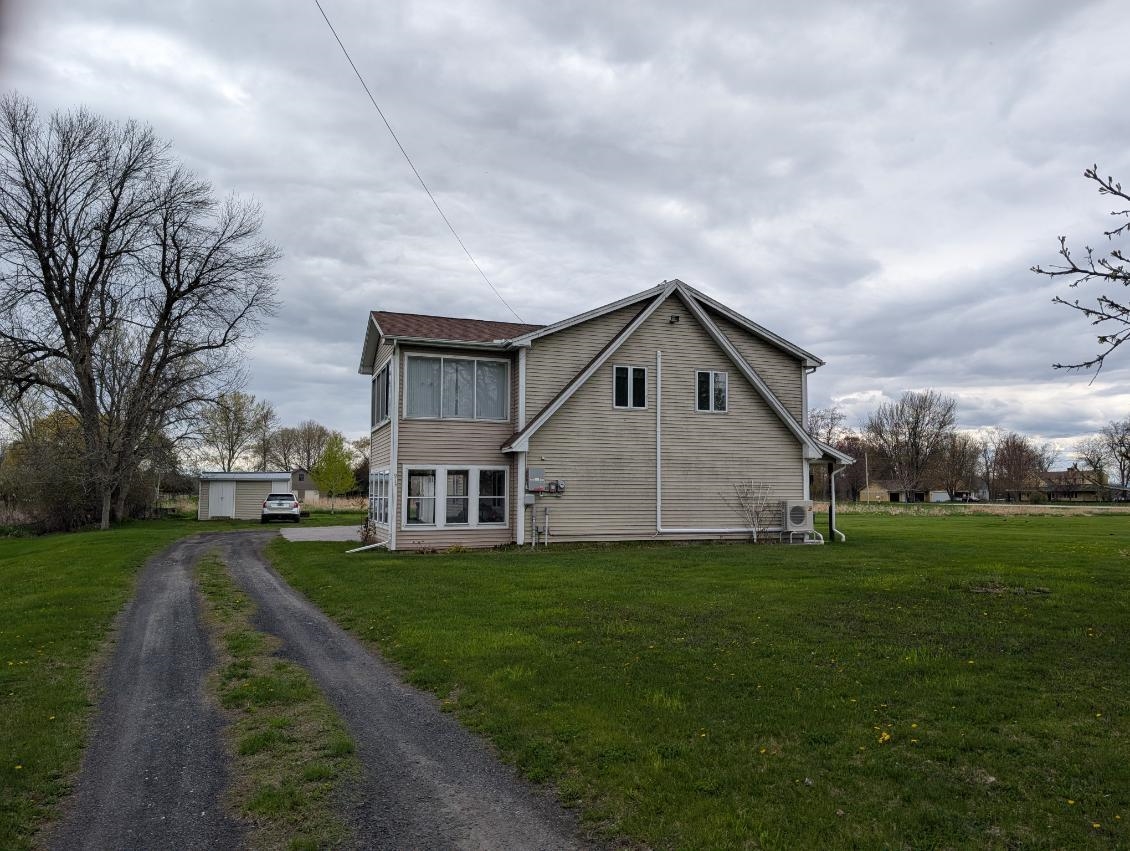 913 N End W Road